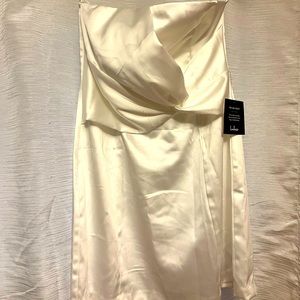 Lulu’s Sz M Strapless satin dress